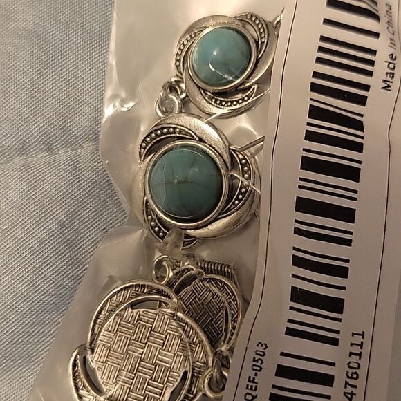 Vintage BoHo faux funky turquoise dangle drop earrings - Picture 3 of 3